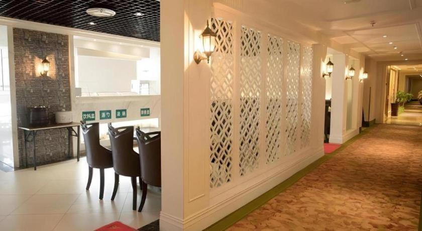 Greentree Inn Suzhou Railway Station North Square Haobainian Wedding Dress City Express Hotel Exterior photo